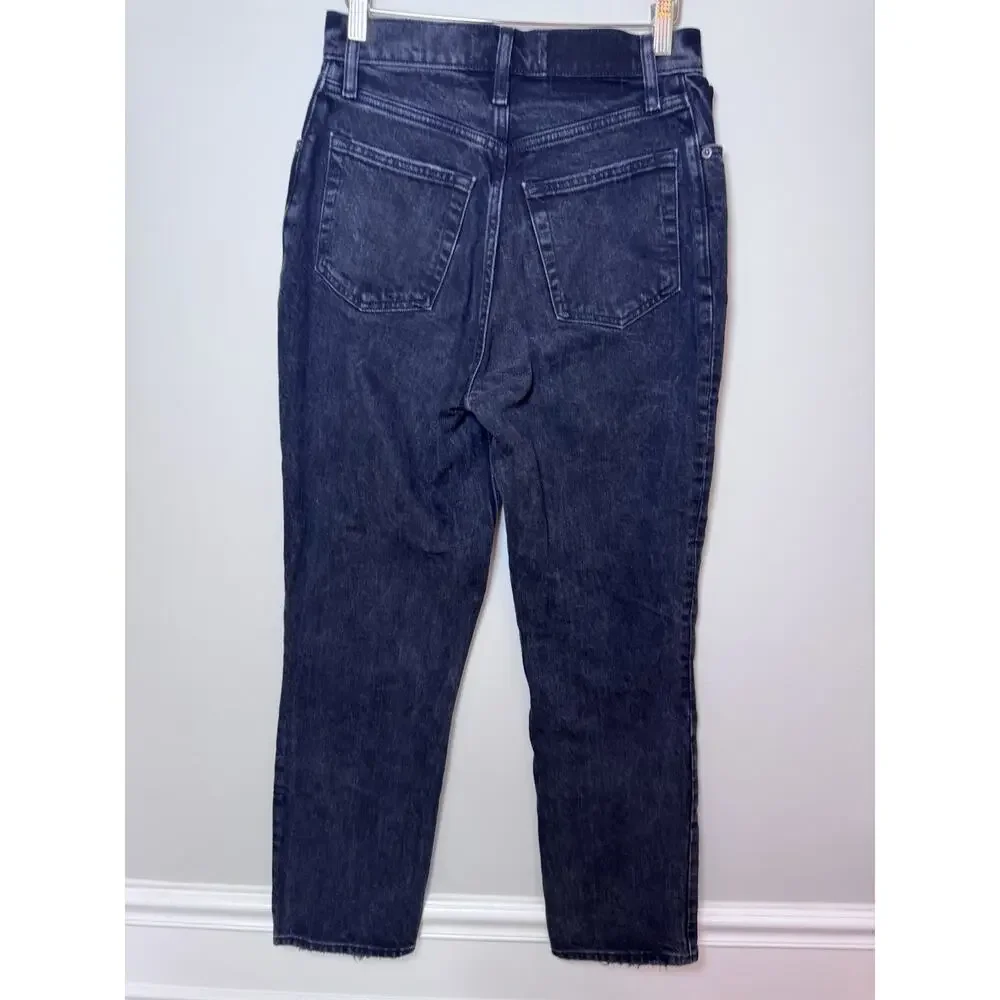 Abercrombie & Fitch Curve Love The 90s Straight Ultra High Rise Jeans Size 26